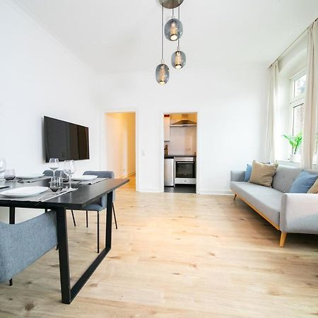 Favorite Stays - Suite And More - Kitchen Neuss Ngoại thất bức ảnh
