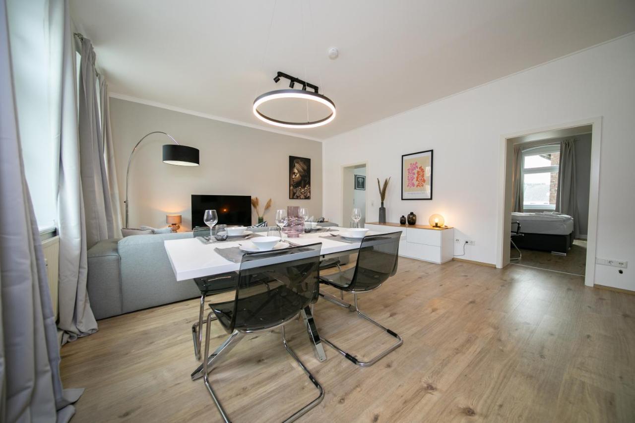 Favorite Stays - Suite And More - Kitchen Neuss Ngoại thất bức ảnh