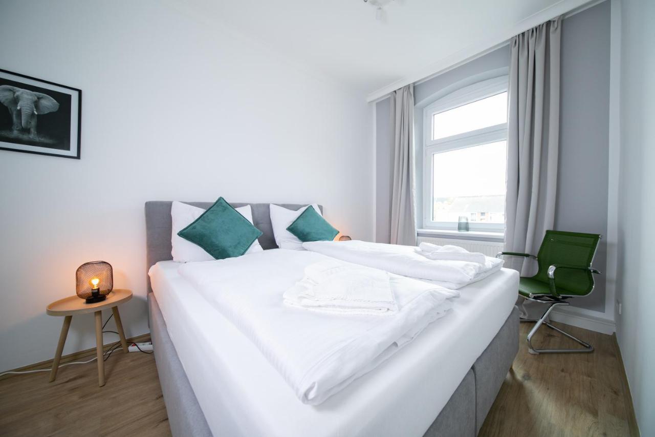 Favorite Stays - Suite And More - Kitchen Neuss Ngoại thất bức ảnh